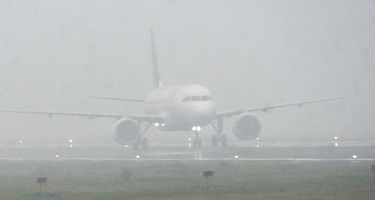 Delhi, DGCA, Flights, Aeroplane, Fog