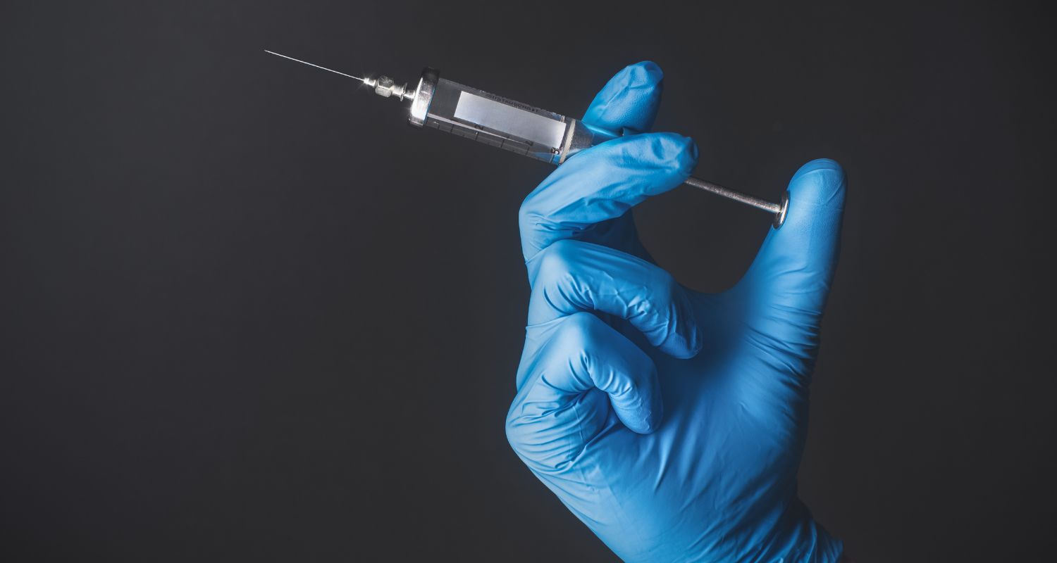 A 32-year-old woman died allegedly after being given an injection by a quack at UP's Shahjahanpur.