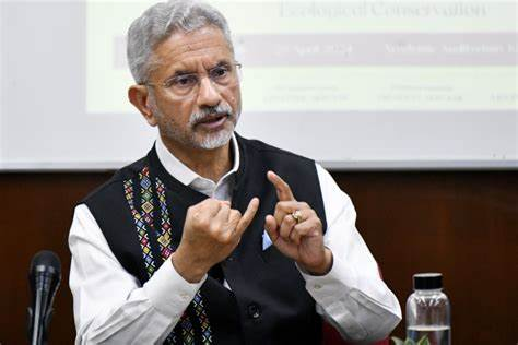 In a candid address at the ET Roundtable, External Affairs Minister S Jaishankar delineated the evolution of India's foreign policy over the past decade