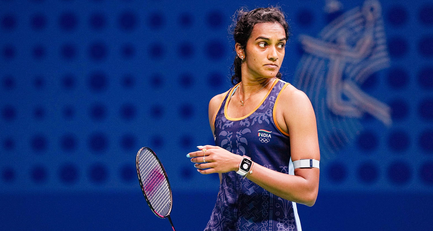 Two-time Olympic-medallist PV Sindhu survived a scare before prevailing over Korea's Sim Yu Jin in three games to enter the quarterfinals of Malaysia Masters Super 500 badminton tournament