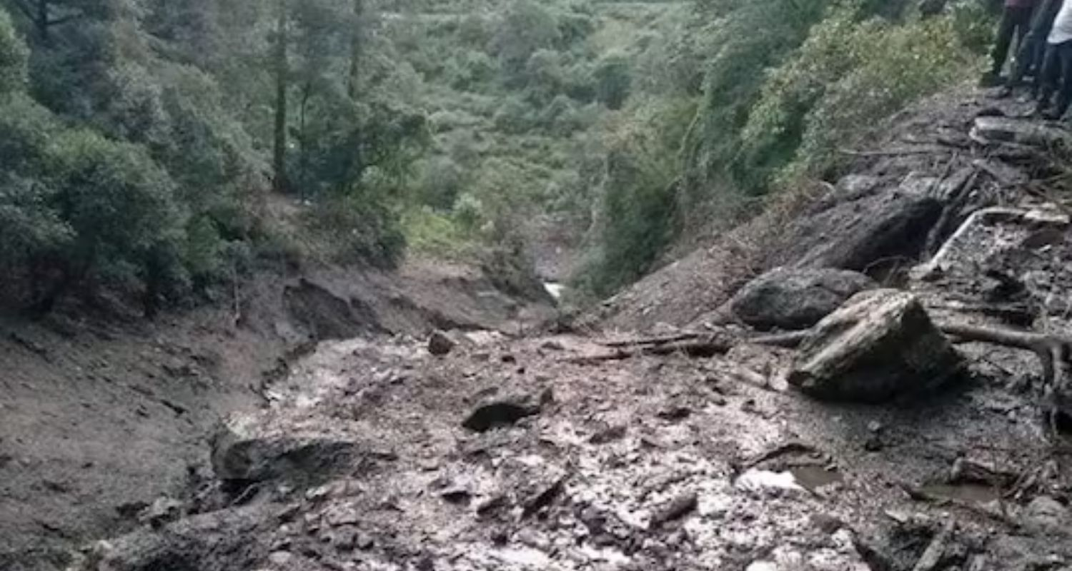 Image from Cloudburst hit Rampur. Via X.