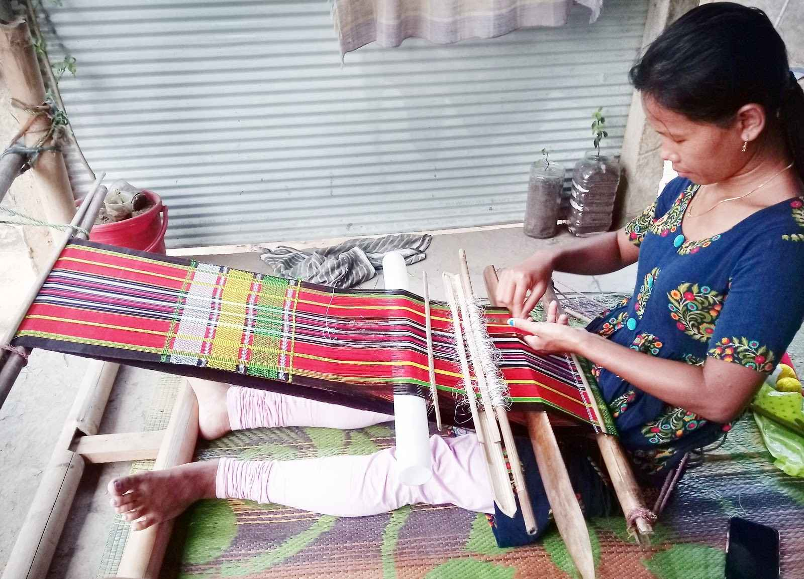 ‘RISA’, the traditional attire from Tripura