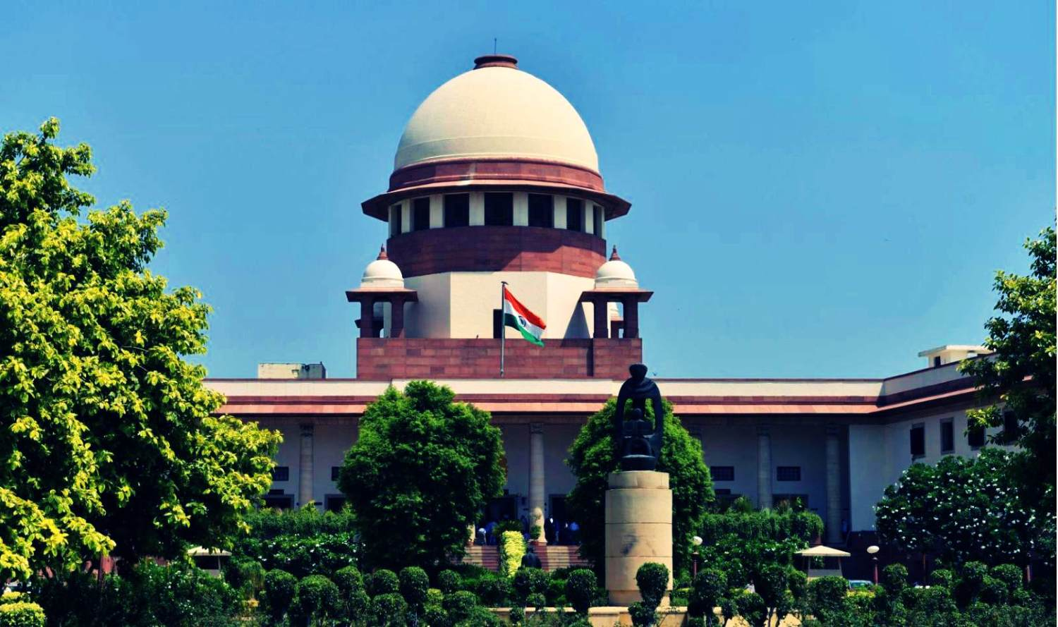 Supreme Court stays Centre's notification on PIB Fact Check Unit