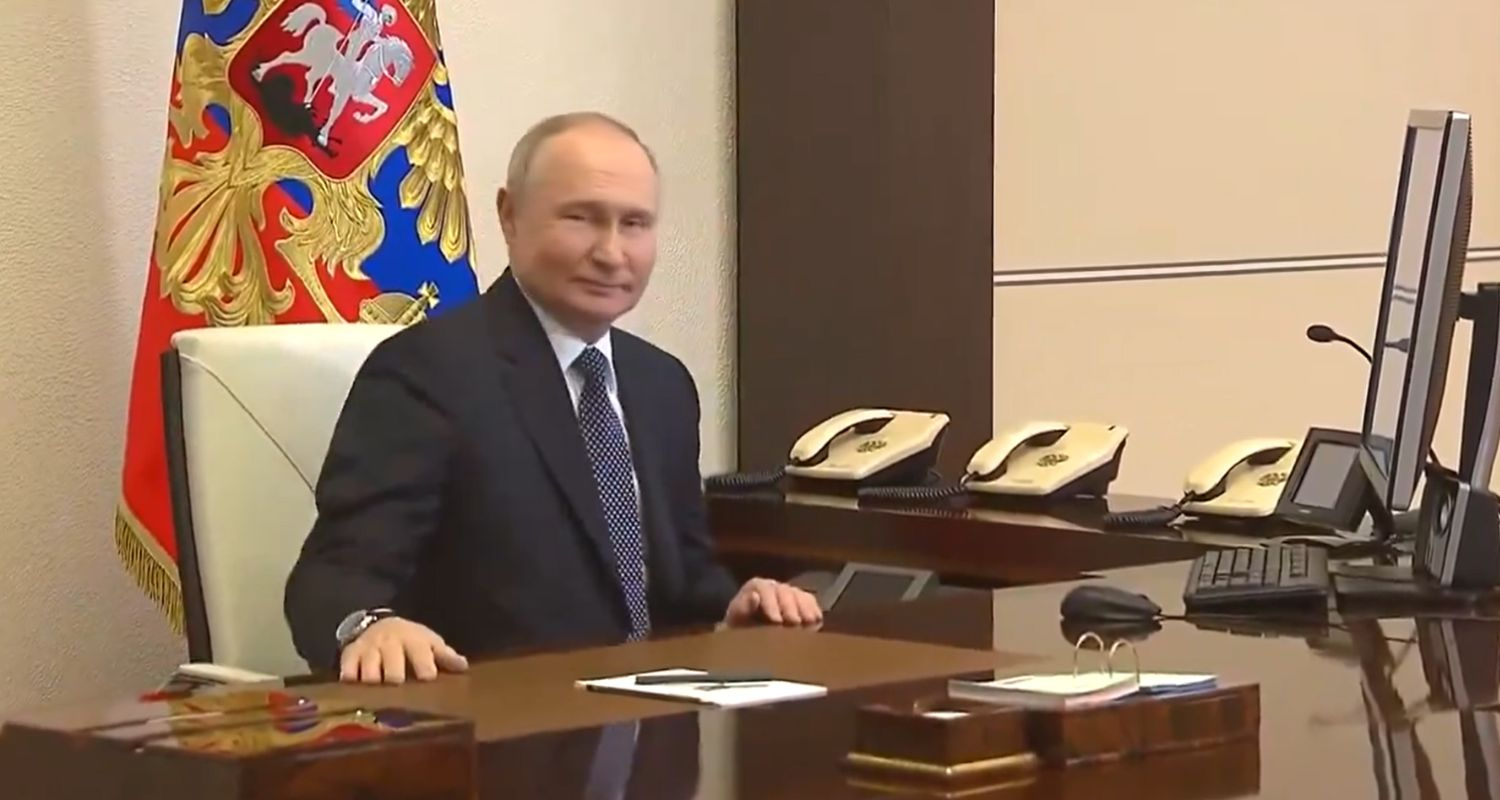 Russian President Putin Casts his vote on Day 1. Image X.