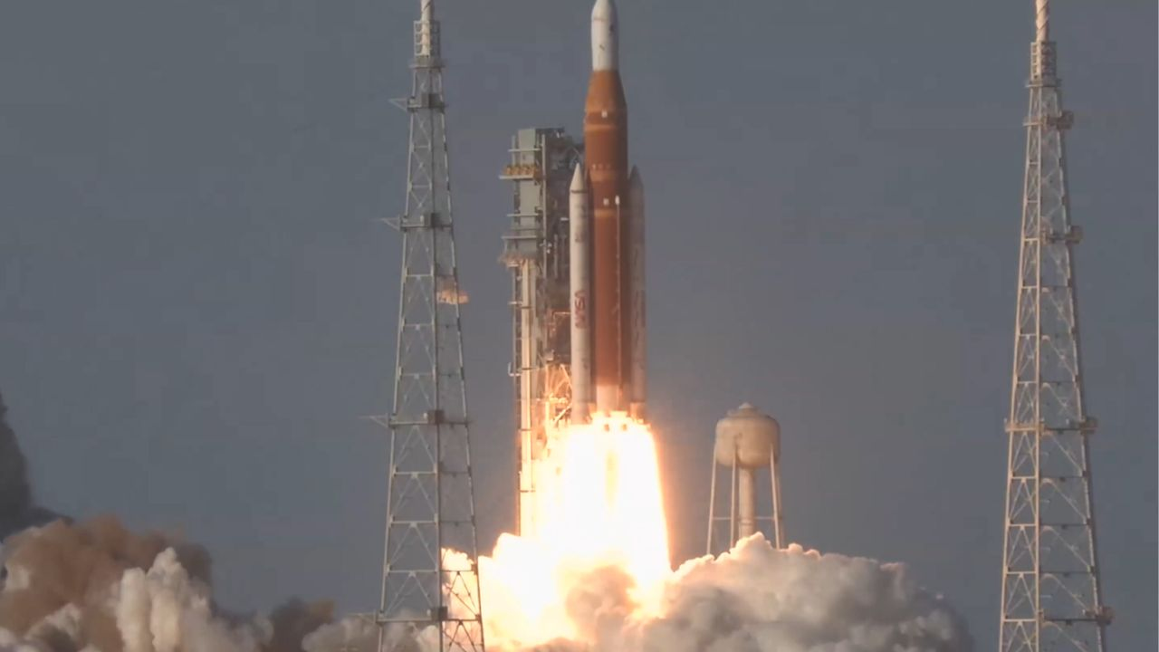artemis mission 2