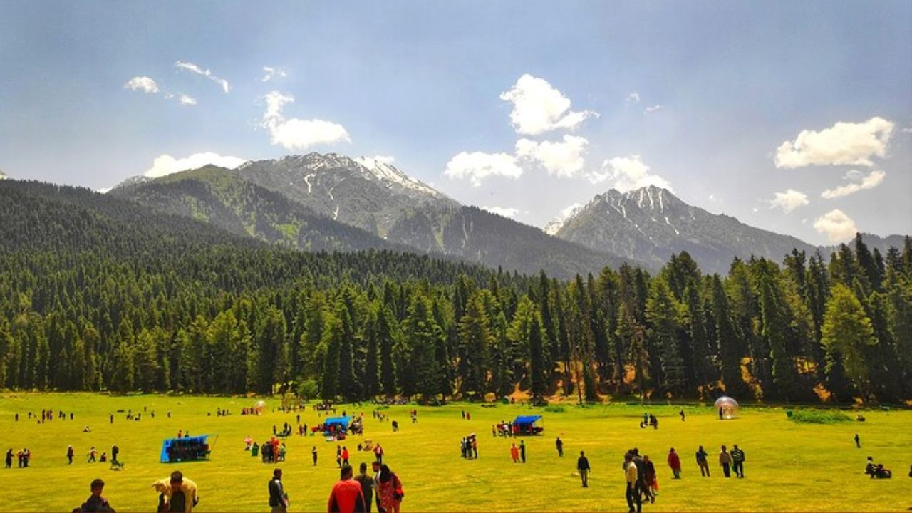 Baisaran Valley
