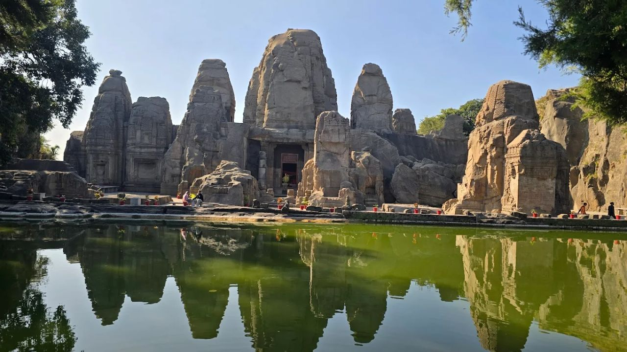 Masroor Rock Cut