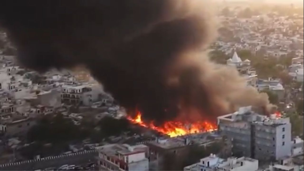 Lucknow fire