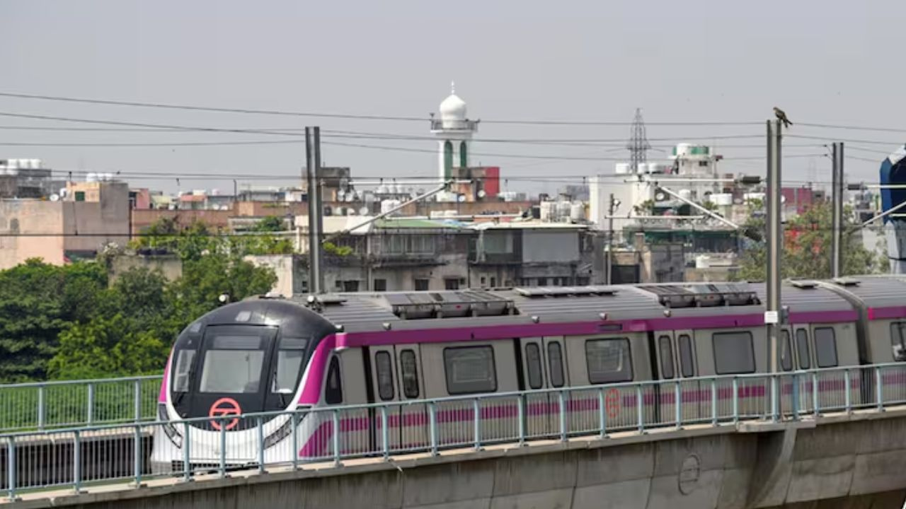 Delhi Metro, Photo Credit: PTI 