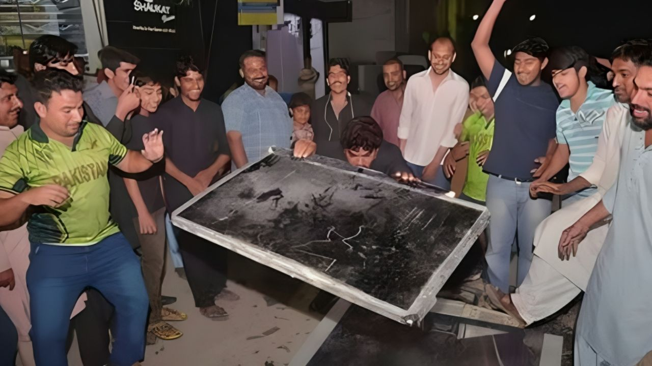 Pakistani fans, Photo Credit: Social Media 