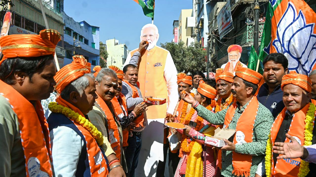 JLN Stadium Delhi CM oath ceremony 