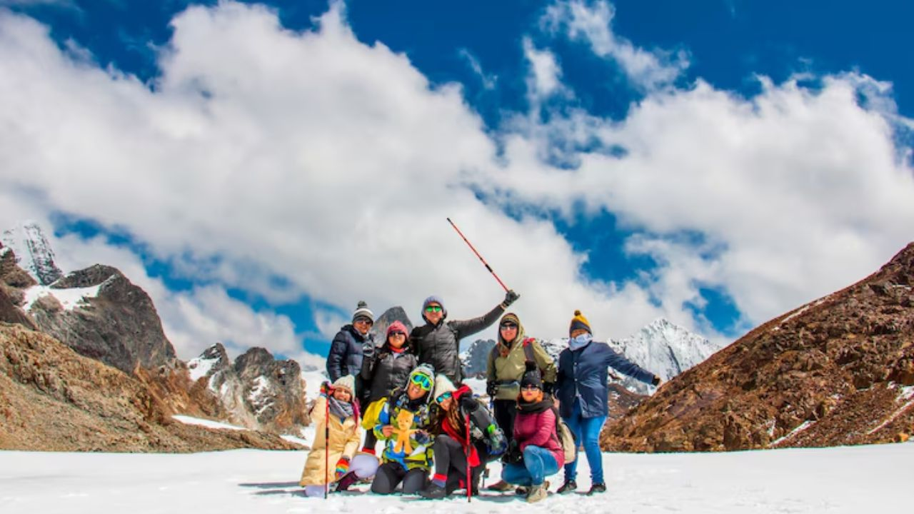 Delhi NCR tourist in hilly area 