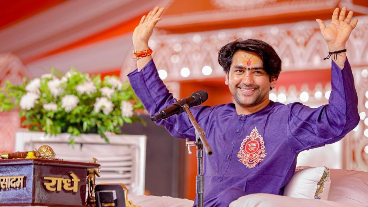 Dhirendra Krishna Shastri