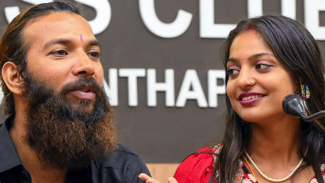 Mona Lisa And Farman Khan, Photo Credit: Social Media 