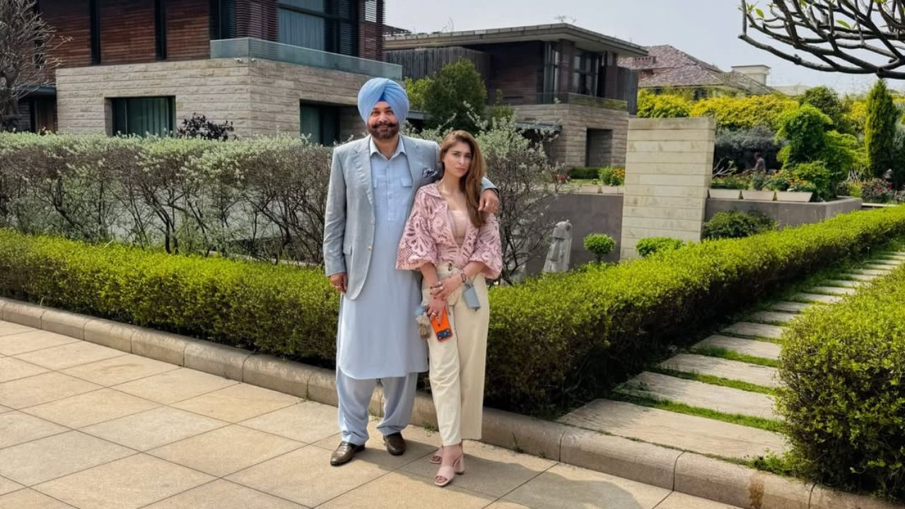 Navjot Singh Sidhu announces property distribution 