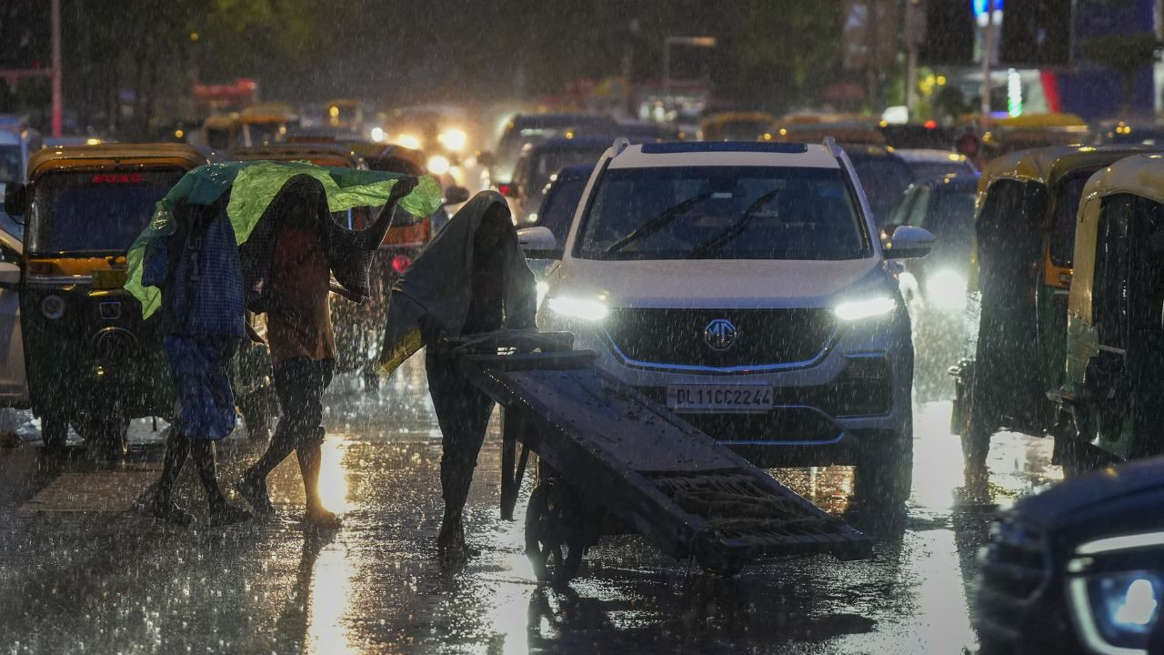 Delhi rain Alert.