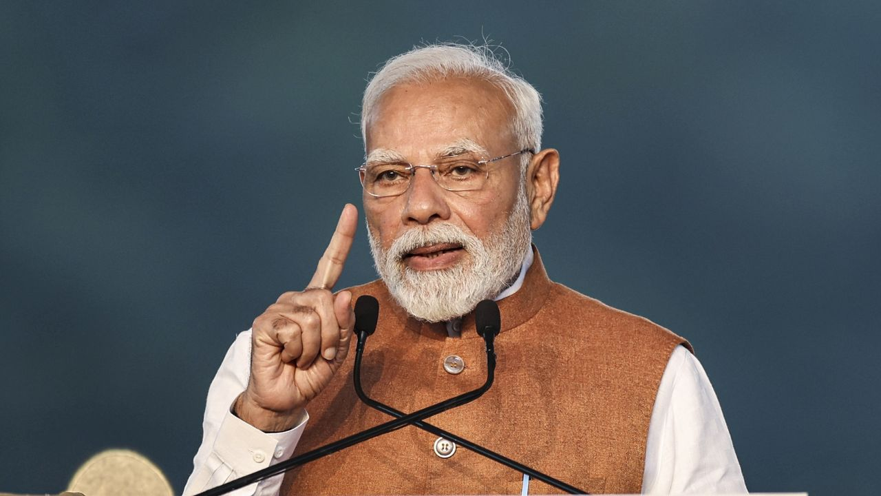 प्रधानमंत्री नरेंद्र मोदी । Photo Credit: PTI