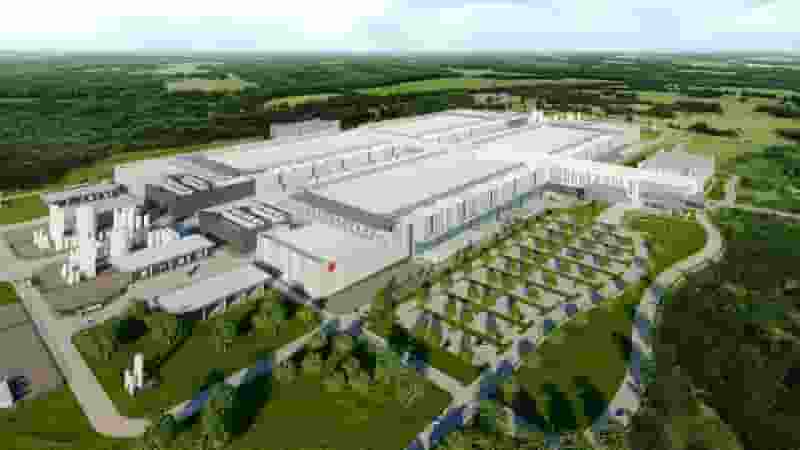 Two full-fledged semiconductor fabrication plants are going to come up in India very soon entailing multi-billion dollar investment besides several chip assembly and packaging units, Rajeev Chandrasekhar said.