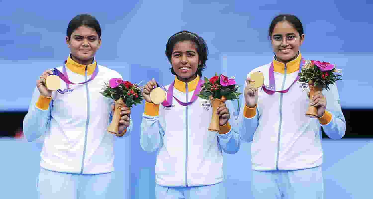 The trio of Jyothi Surekha Vennam, Parneet Kaur and Aditi Swami, that had clinched gold medal in World Cup Stage 1 in Shanghai leg last month, knocked out world number four USA 233-229 in the semi-final.