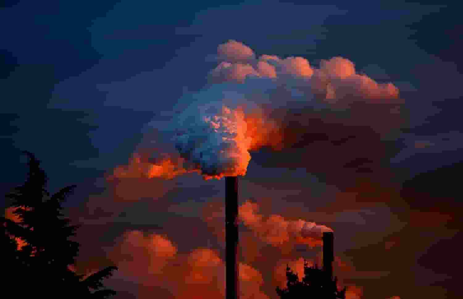 World's richest countries, the G7, failing to meet 2030 emission reduction targets