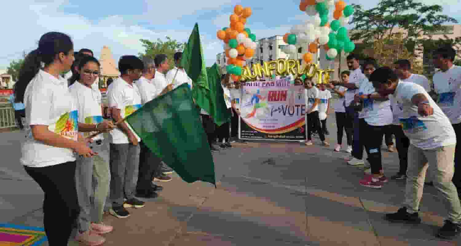 SVEEP's 'Run For Vote' in Gujarat. Image X.