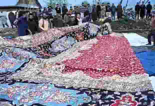 Two of the finest carpet weavers of north Kashmir, Fayaz Ahmed Shah and Abdul Gaffar Sheikh, both of whom are second and third-generation craftsmen, supervised the carpet makers. 