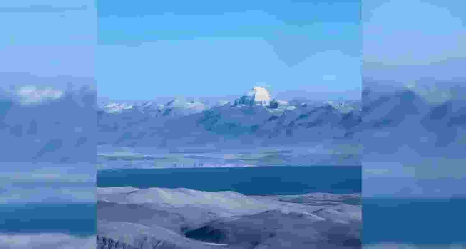 Kailash Mansarovar Yatra, nepal, Hinduism, India, Travel, Chartered plane