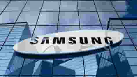 Samsung Electronics, the South Korean tech behemoth, is set for a remarkable turnaround as it anticipates a staggering surge in operating profit for the first quarter of 2024. 