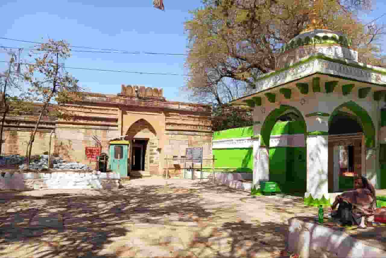 MP HC to hear ASI's plea seeking extension for Bhojshala survey, Muslim faction raises allegations