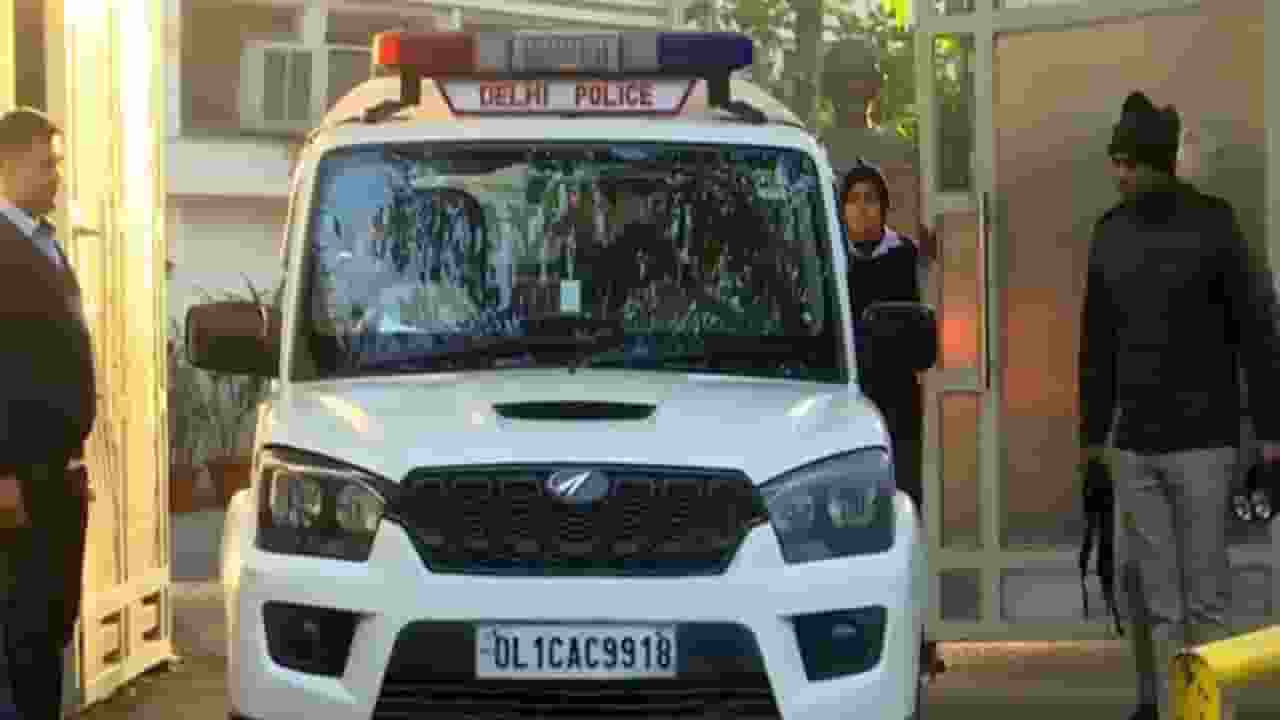 Delhi Police SI