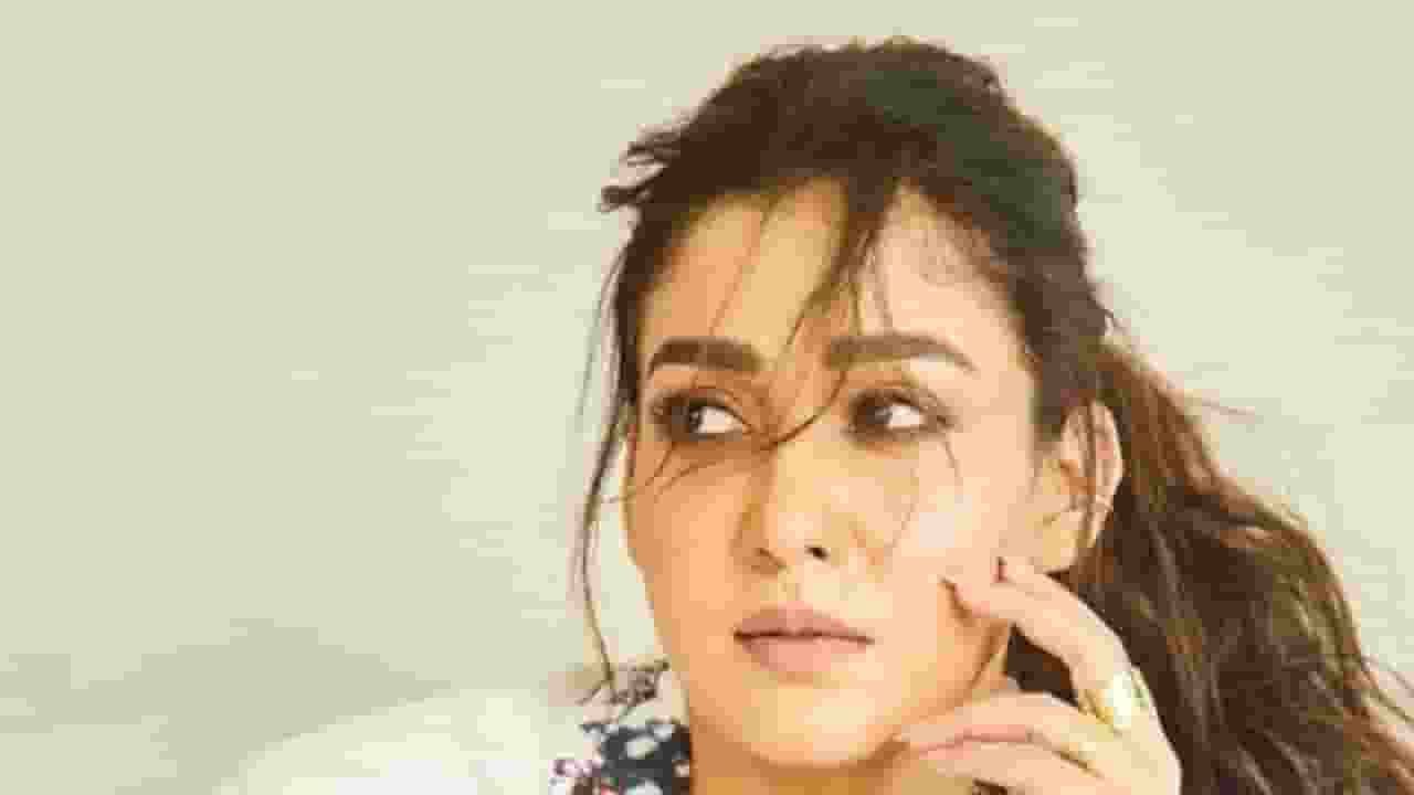  Nayanthara 