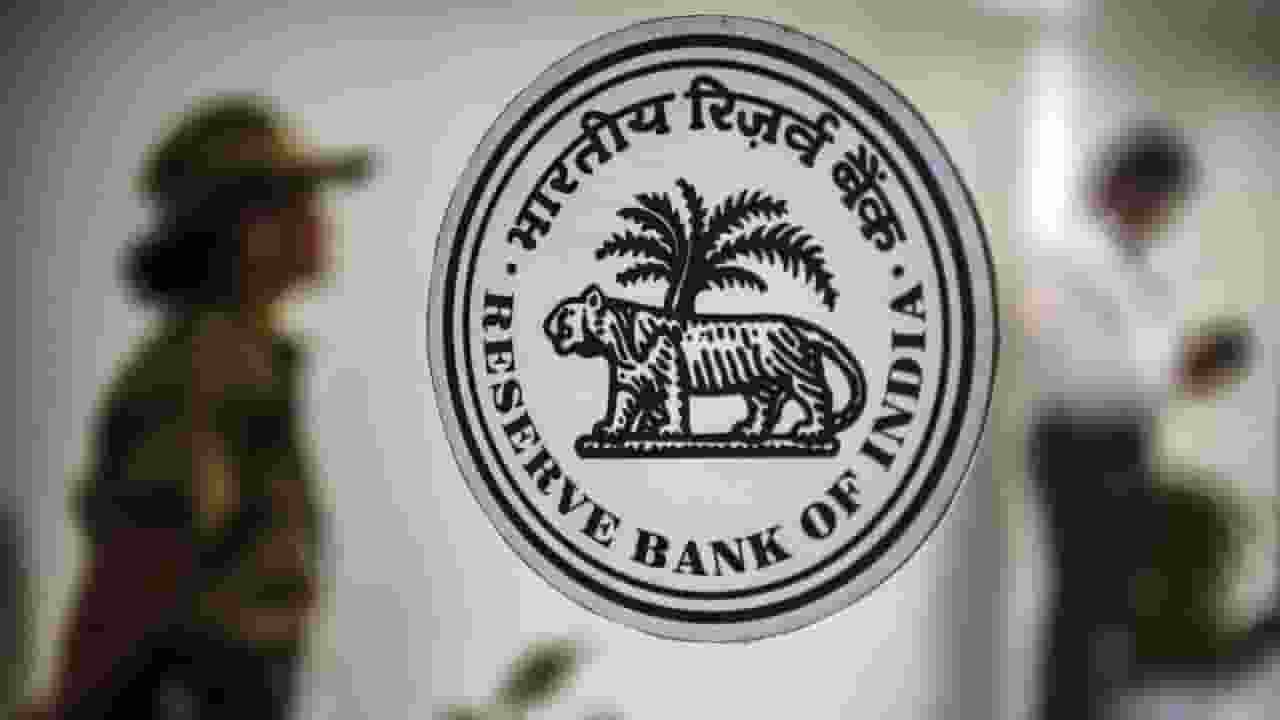 total bank deposits in india 2024