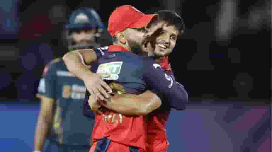 Virat Kohli Rasikh Salam RCB vs GT IPL 2026