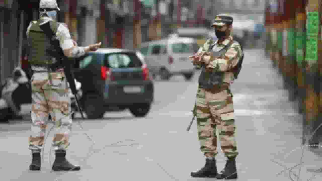 crpf jawan opened fire