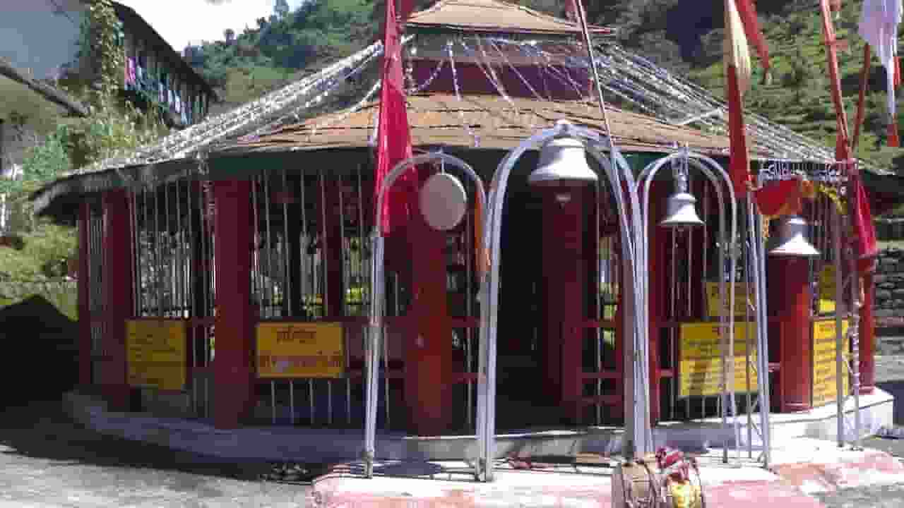 कालीमठ मठ: यहां मूर्ति नहीं, शक्ति रूप में दर्शन देती हैं देवी काली Kalimath Mandir image