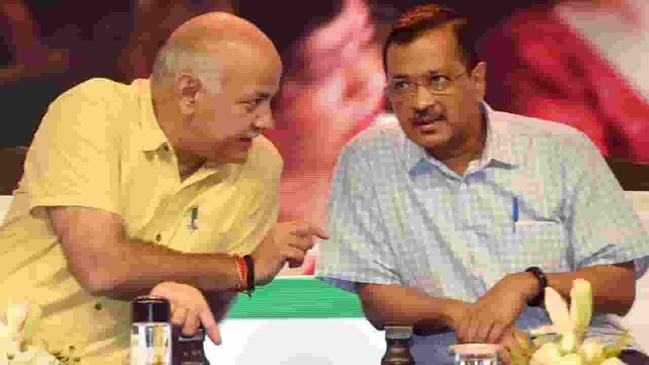 Manish Sisodia Arivnd Kejriwal