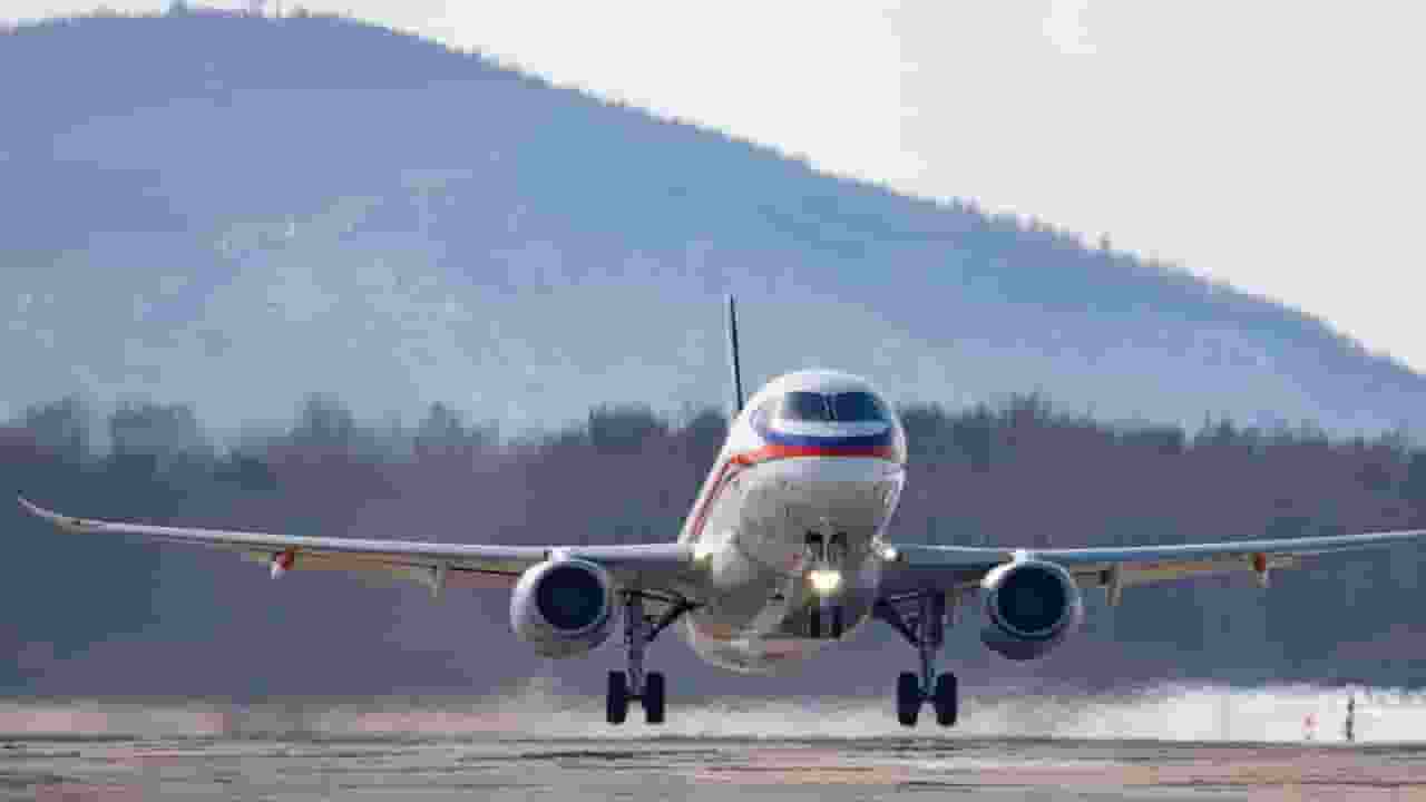 Sukhoi Superjet 100
