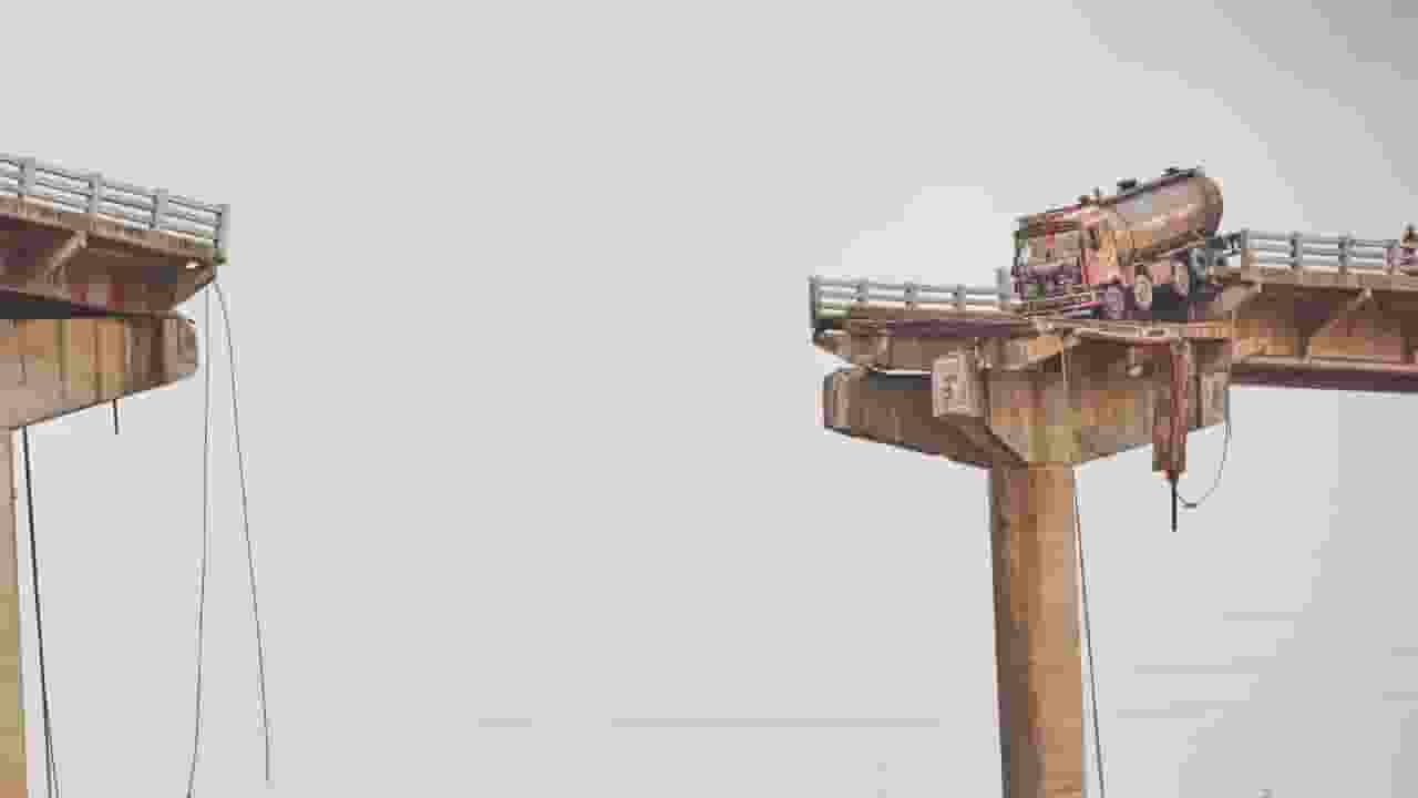 gambhira bridge collapse