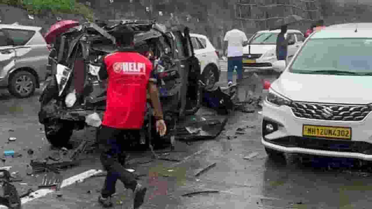 Mumbai Pune Accident 