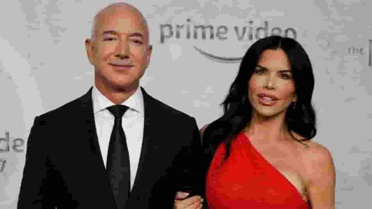 'No Space For Bezos', वेनिस में जेफ बेजोस-लॉरेन की शादी का विरोध क्यों Jeff Bezos and Lauren Sanchez
