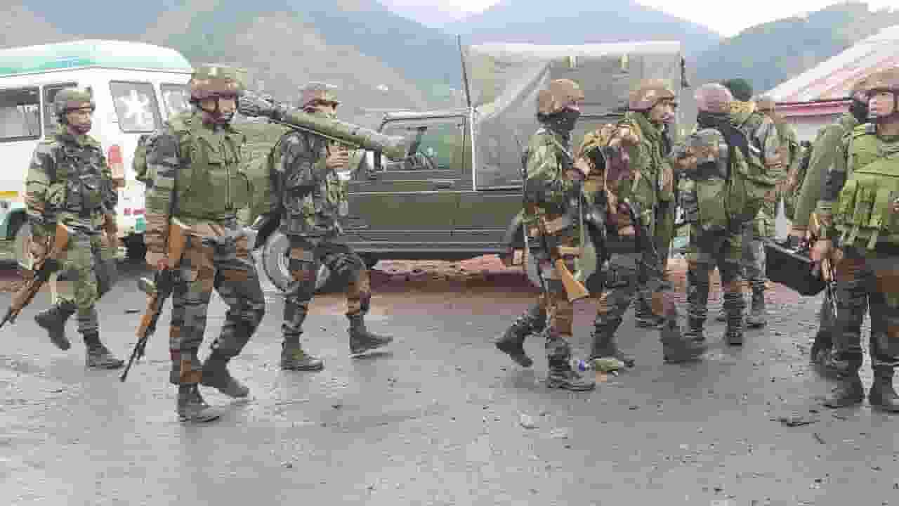 शोपियां: सेना ने शुरू किया ऑपरेशन केलर, लश्कर के 3 आतंकी ढेर Operation Keller