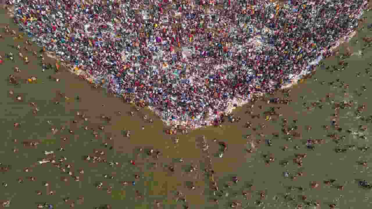 'गंगा का पानी नहाने लायक था', 25 दिन में ही CPCB का यूटर्न? mahakumbh