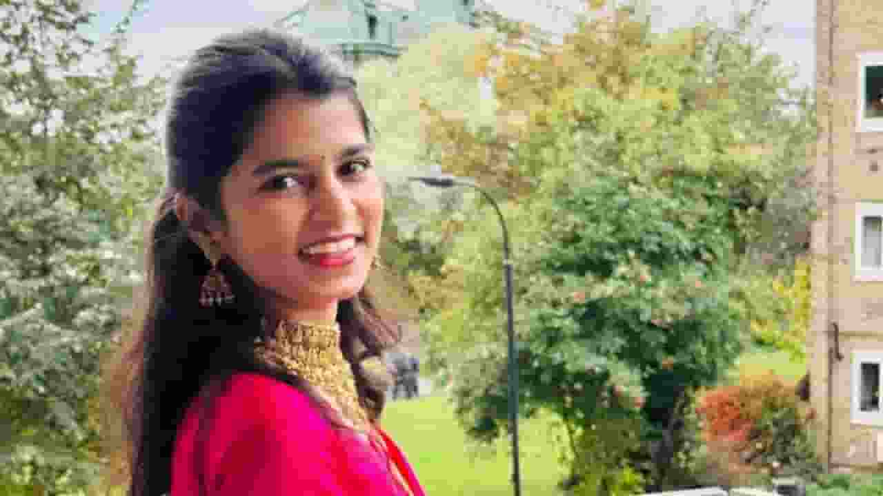 बिहार में चुनाव लड़ने के सवाल पर आ गया मैथिली ठाकुर का जवाब Maithili Thakur