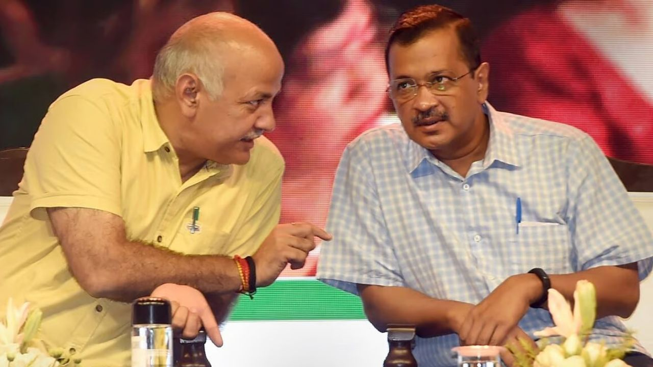 Manish Sisodia Arivnd Kejriwal