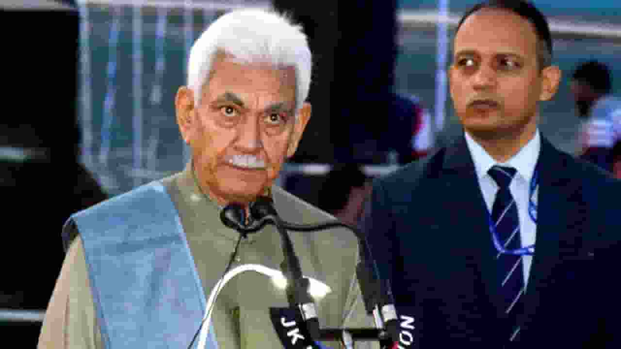 तनख्वाह सरकारी, काम आतंकियों का; J-K के 3 कर्मचारी नौकरी से बर्खास्त manoj sinha