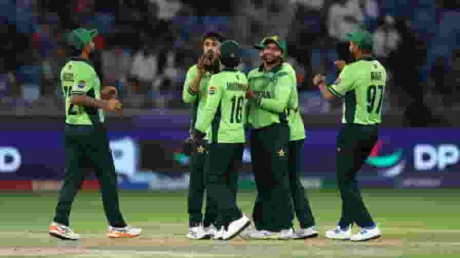 बांग्लादेश के खिलाफ लाज बचा पाएगा पाकिस्तान? मौसम पर भी रहेंगी नजरें Pakistan vs Bangladesh