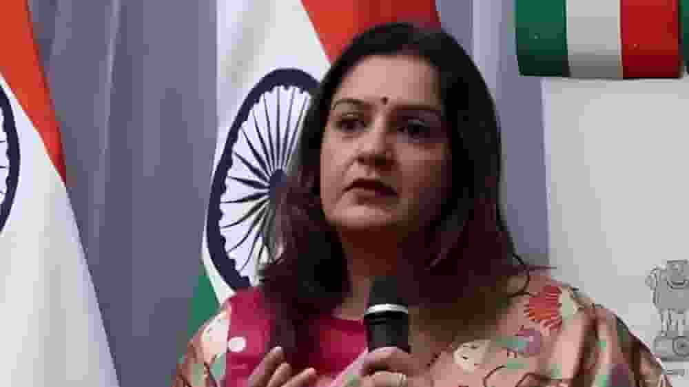 'पीठ में छूरा घोपते हैं,' लंदन में सांसदों ने पाकिस्तान पर क्या कहा? Priyanka Chaturvedi