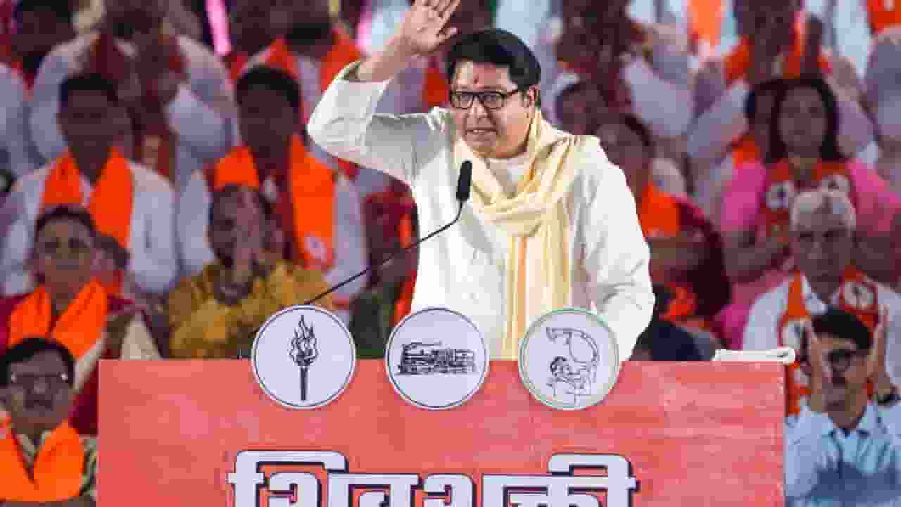 raj thackeray during bmc election campaign