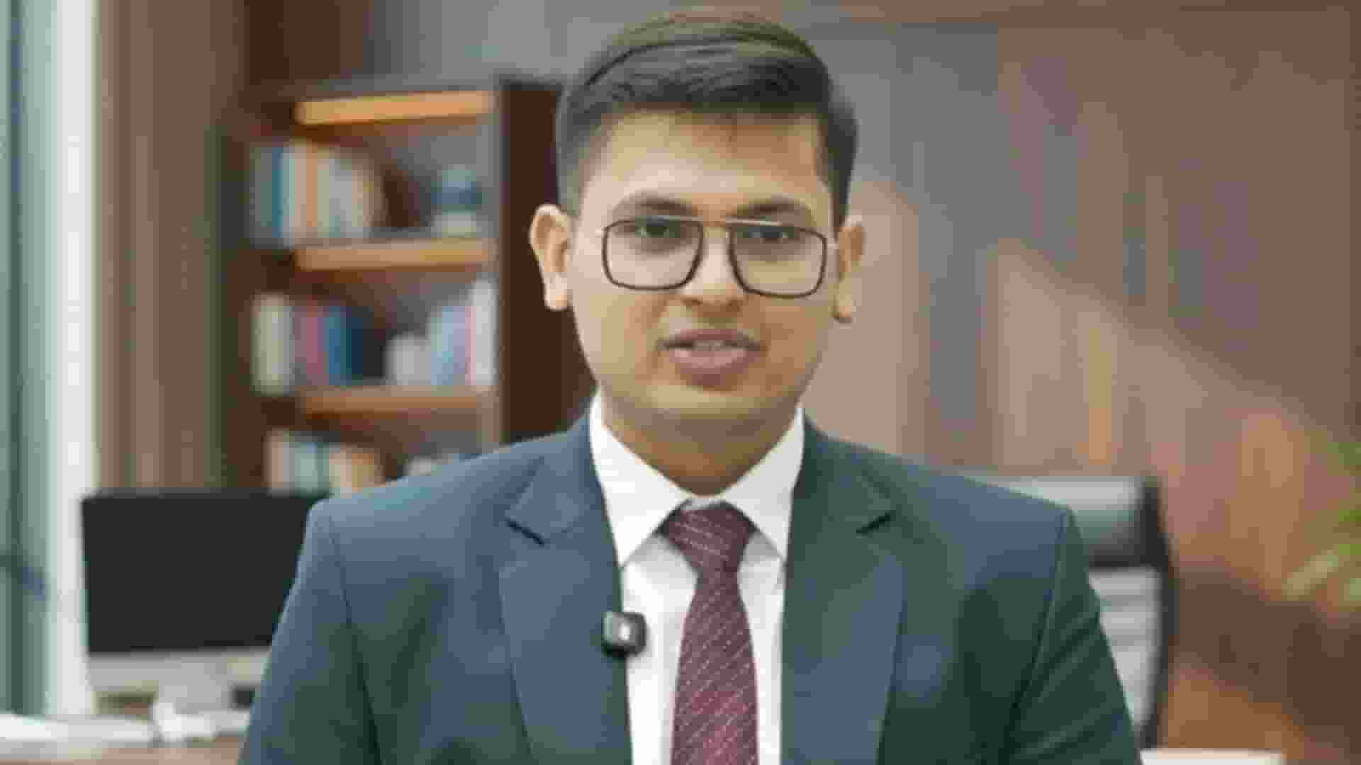 Anuj Agnihotri Upsc Topper