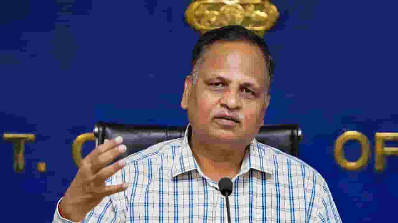 सत्येंद्र जैन पर केस चलाने के लिए राष्ट्रपति के पास गई मोदी सरकार Satyendar Jain case